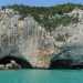 Grotte del Bue Marino  Situate nel territorio del comune di Dorgali (Nuoro) nella costa orientale della Sardegna, queste grotte marine lunghe 15 chilometri permettono la visione di stalattiti e stalagmiti che si specchiano nelle acqua di un lago sotterraneo salato. Il loro nome deriva dall'appellativo sardo della foca monaca, che un tempo viveva su questa costa